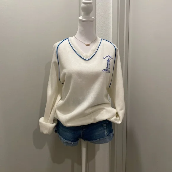 White sweaters canada deals